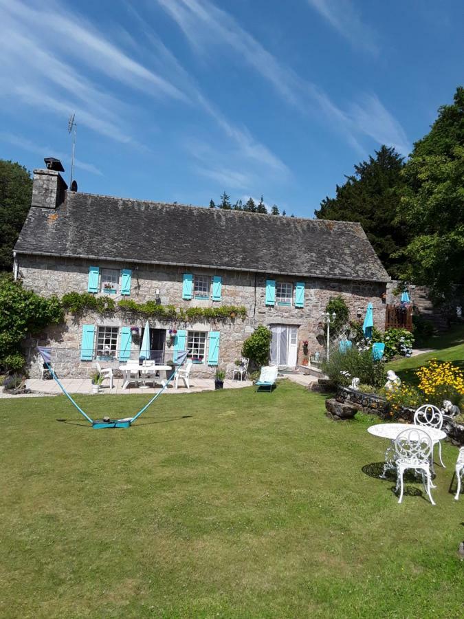 Bed and Breakfast Moulin De La Civiere Kergrist-Moelou Exteriér fotografie