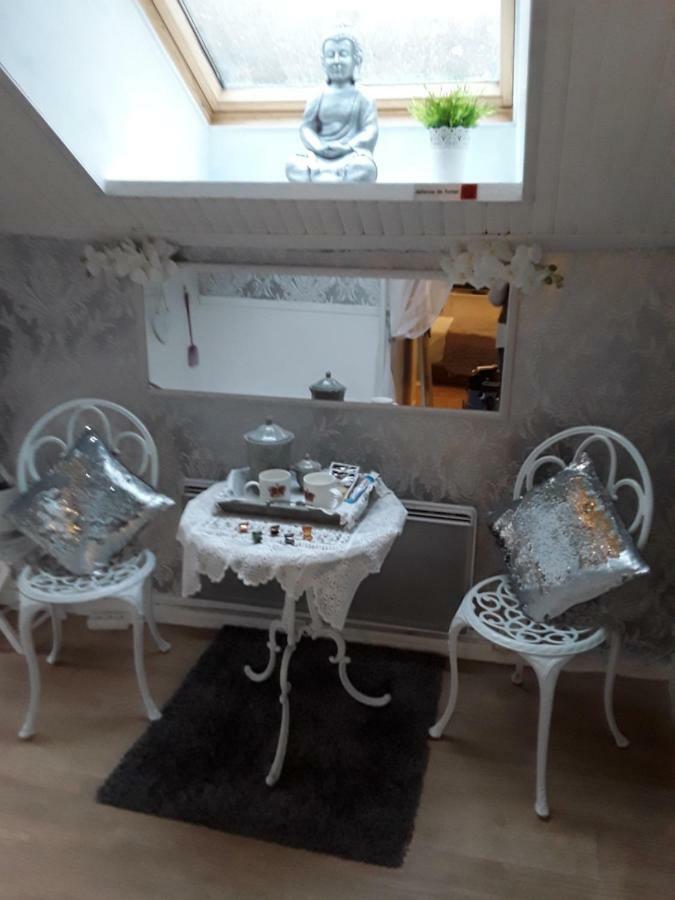 Bed and Breakfast Moulin De La Civiere Kergrist-Moelou Exteriér fotografie